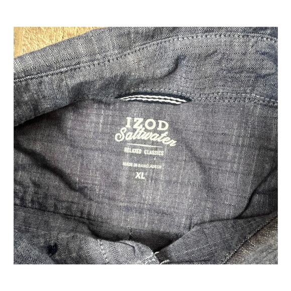 IZOD Saltwater Relaxed Classic short sleeve button down chambray blue, men's XL - Picture 3 of 7